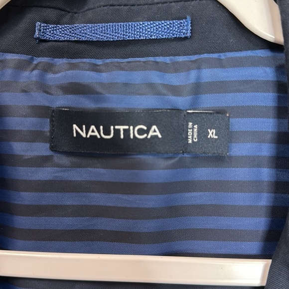 Men’s Nautica Navy 2 Button Blazer Size XL Excellent Preowned Condition - Picture 3 of 8